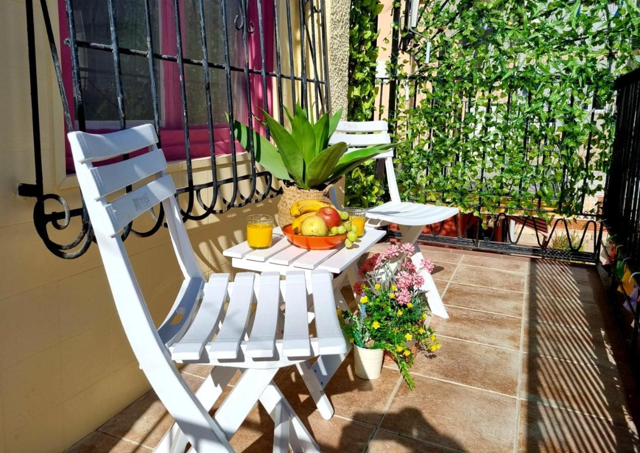 Mi Casa Own Entrance, Memorable, Exceptional Apartment Санта Пола Екстериор снимка